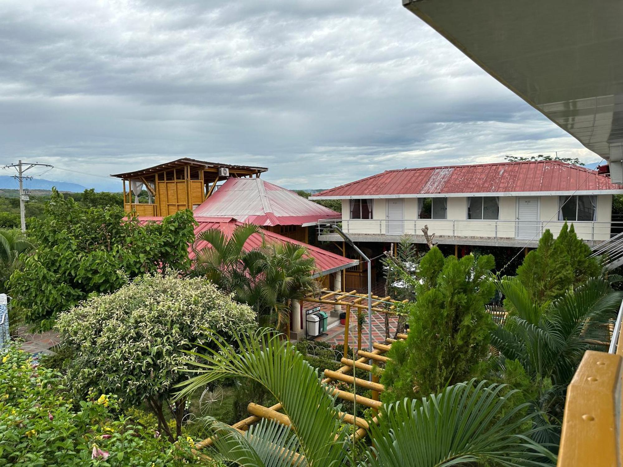 Hv Sueno Real Tatacoa Hotel Villavieja Exterior foto